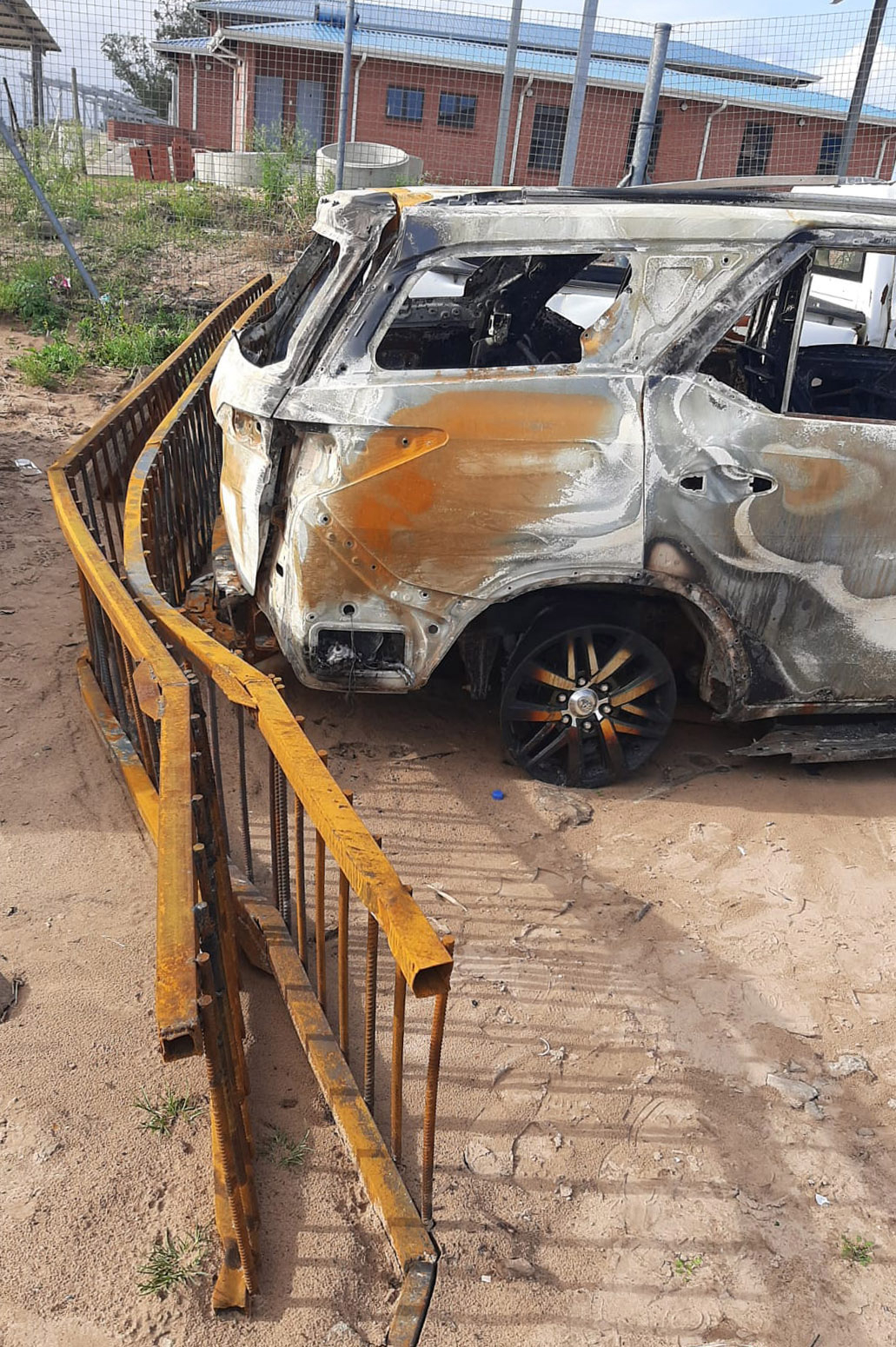 Mozambican Government Outraged by Repeated Attacks on Mozambican-Registered Cars in South Africa | The African Exponent.