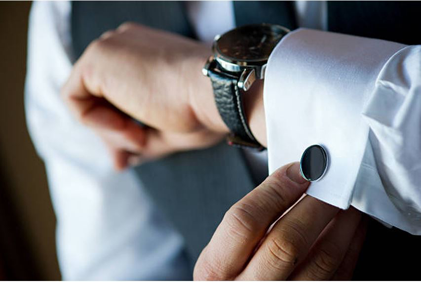 Take Your Style to the Next Level with These Online Cufflinks Styling Tips | The African Exponent.